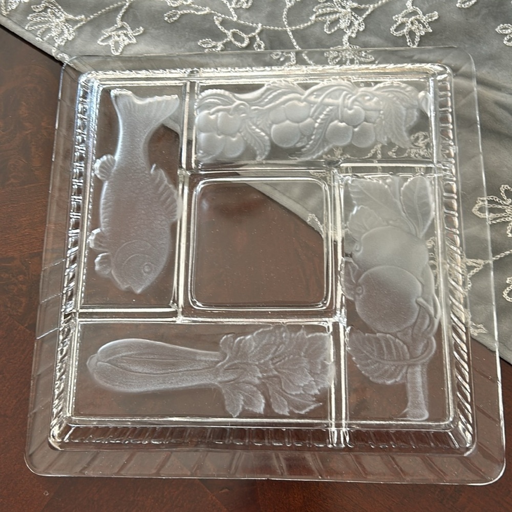 Glass Serving Dish 5 Compartments Heavy Plate w/Divided Areas Frosted Images - Picture 4 of 6
